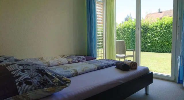 Номер Standard Privatzimmer 300m zur S-Bahn Jona