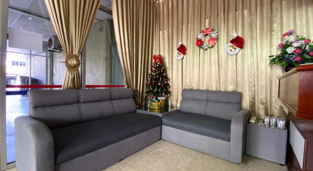 OYO 89786 Hotel Kluang Baru, Varaa Hotelli Hotellit Johor pysäköinnillä, Pysäköinti