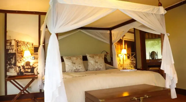 Номер Deluxe Lake Elmenteita Serena Camp