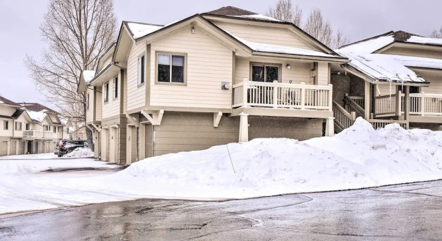 Frisco Condo w/ 2 Hot Tubs: Steps to Lake Dillon, Rezerwuj Apartament Dillon Vail Ski