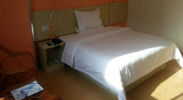 7 Days Inn Pingliang Jiefang Road Branch, Book Hotel Pingliang Gansu