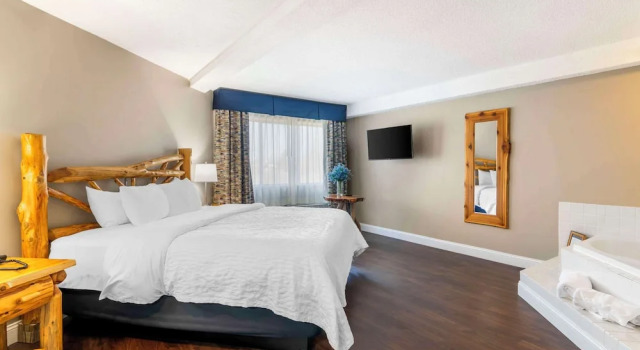 Двухместный люкс Black Bear Inn, an Ascend Collection Hotel