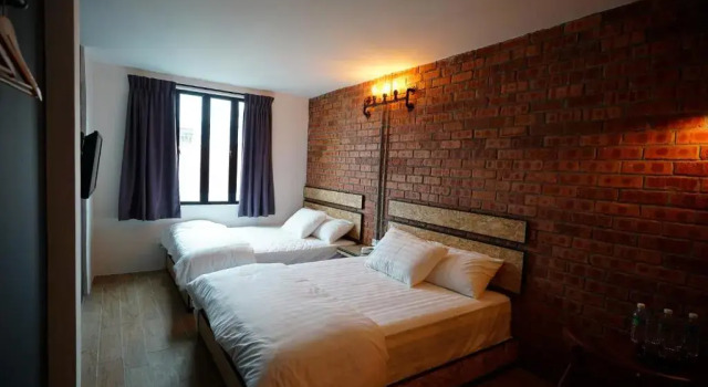 Семейный номер Deluxe Brick Box Hotel @ Oldtown Ipoh
