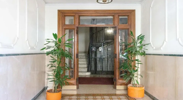 Villa Borghese Large Apartment, Забронировать Апартаменты/квартира Рим Лацио, рядом с Посольство США в Риме