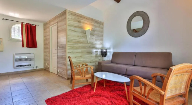 Люкс Logis Hôtel & Spa Déjeunez Sous LArbre
