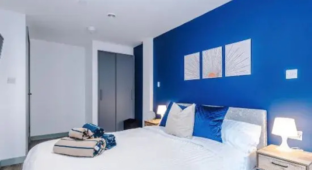 Central Liverpool Apartment | Work & Long Stays, Забронировать Апартаменты/квартира Ливерпуль Мерсисайд, рядом с Harold Cohen Library