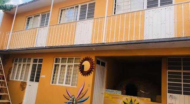 Los Nardos Hostel