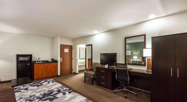 Двухместный люкс Sleep Inn & Suites Edmond near University