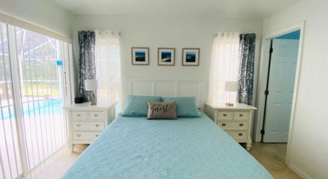 Southern Comfort Home In Southern Dunes Golf! 4 Bedroom Home by RedAwning, Забронировать Дом для отпуска Отели Lakeland - Winter Haven с парковкой, Парковка