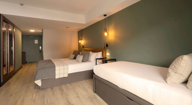 Трёхместный номер Superior с видом на горы Hotel Piolets Soldeu Centre by Nexta