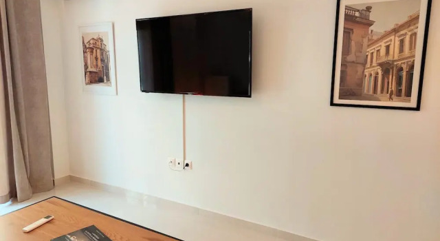 Wonderful Apartment in Acropolis, Забронировать Апартаменты/квартира Неос-Космос Афины, рядом с Холм Филопаппос