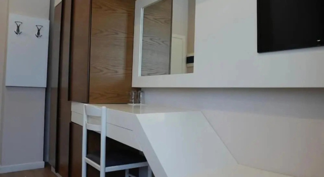 BluePoint Hotel, Забронировать Отель Отели Gjirokastër County с парковкой, Парковка