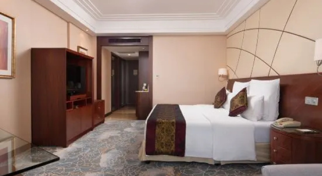 Номер Deluxe Jinling Liyang Palace