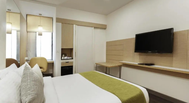 Номер Deluxe Sarovar Portico Outer Ring Road Bengaluru
