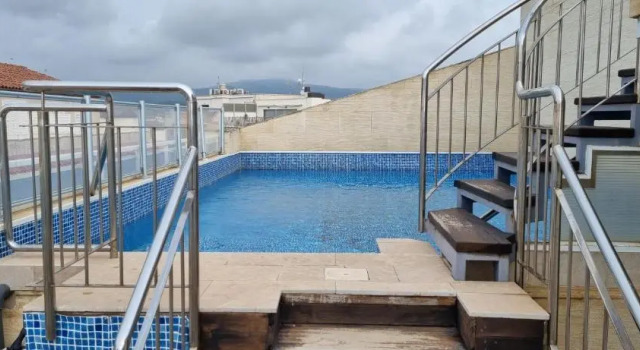 duplex appartement met zwembad, L'ampolla,, Забронировать Апартаменты/квартира Ла-Амполья El Baix Ebre, рядом с Baconer Beach