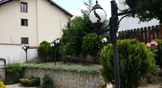 Двухместный номер Standard с балконом и с красивым видом из окна Guest House Ela