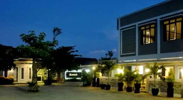 Zamrud Resort Palu, Prenota Resort Hotel a Sulawesi con parcheggio, Parcheggio