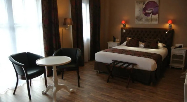 Трёхместный номер Standard с балконом Les Jardins dHardelot