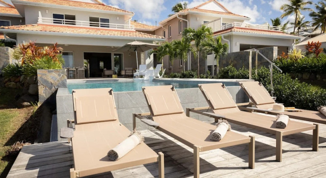 Вилла Premium с 4 комнатами с видом на море Eden Roc Villas