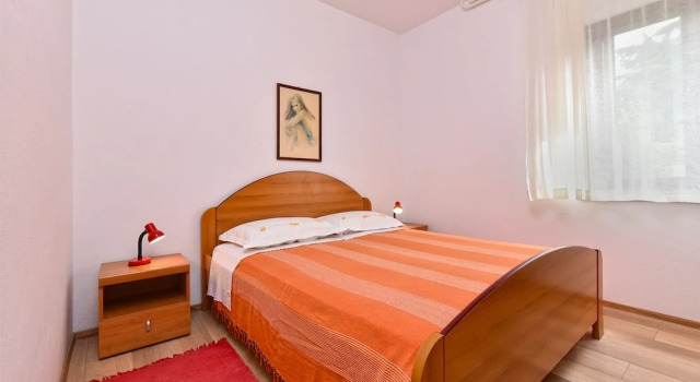 Relaxing Apartment With Outdoor Space in Fažana