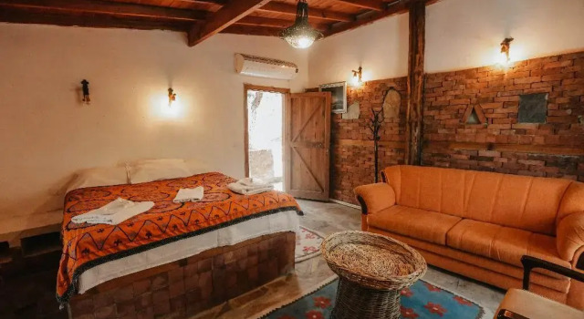 Kayserkaya Cottages & Camping
