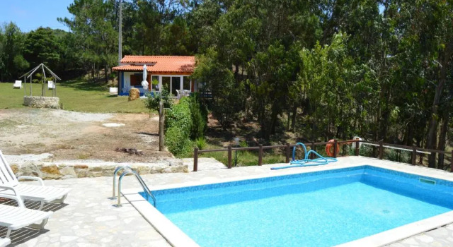 Коттедж с 2 комнатами Quinta dos Mangues