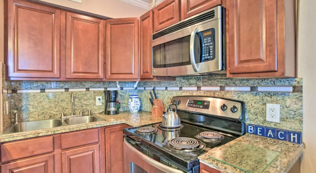 Апартаменты Oceanfront Corpus Christi Condo w/ Pool!