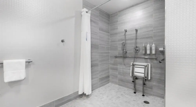 Студия Hampton Inn & Suites Raleigh-Durham Airport-Brier Creek