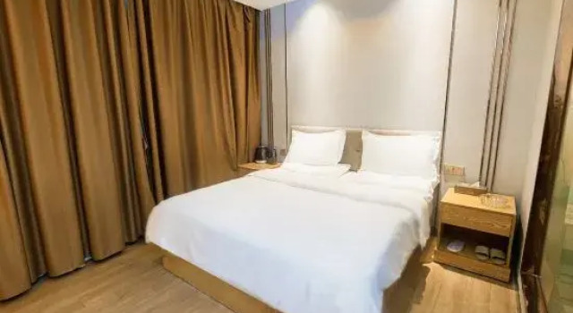 Biznes suite Sihui Dilong Theme Hotel