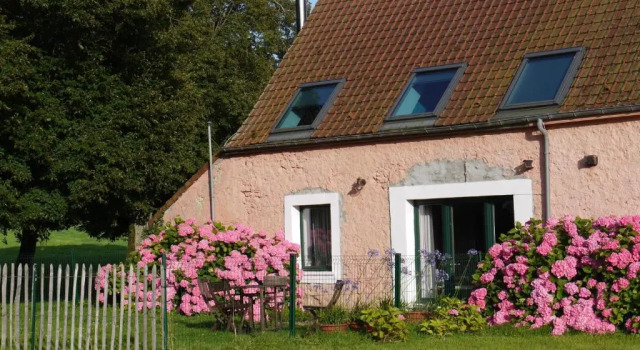 Коттедж Gîte de la Ferme Rose