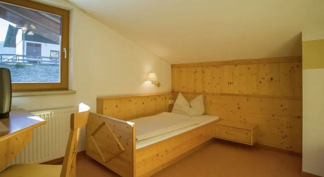 Refreshing Holiday Home With Balcony, Ski Storage, Garden