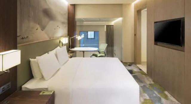 Люкс Hilton Garden Inn Hangzhou Luniao Xinhu