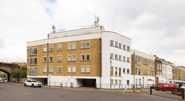 Spacious 2 Bed - Battersea High Street, Varaa Huoneisto Asunnot kohteessa Merseyside, Huoneisto