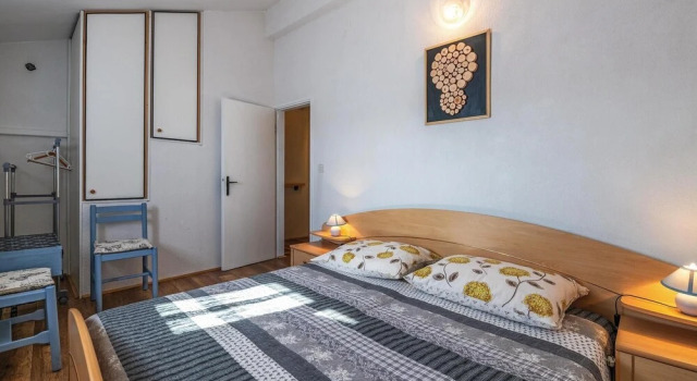 Awesome Home in Rakalj With Wifi and 4 Bedrooms, Rezerwuj Hotel Rakalj Istria