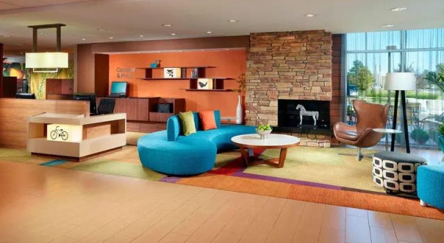 Кровать в общем номере Fairfield Inn & Suites by Marriott Fayetteville North