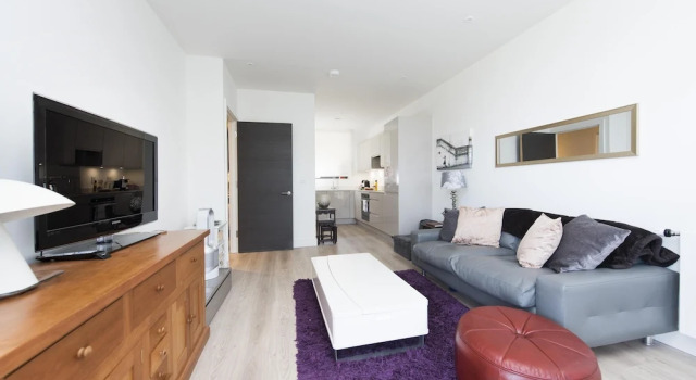 Modern 1Br Flat Near Canary Wharf