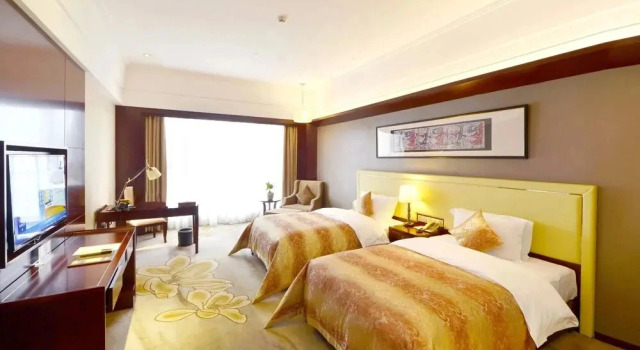 Dizhonghai Hotel, Rezerwuj Hotel Hotele w Guizhou z parkingiem, Parking