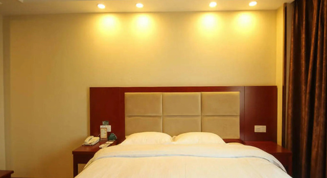 Номер Standard GreenTree Inn Suqian Sihong Passenger Station Zhongyuan Logistics District Hotel