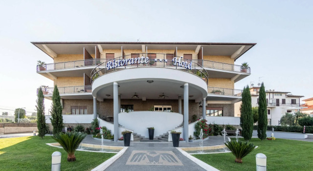 Aquila Hotel