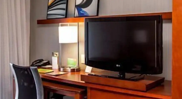 Номер Standard Courtyard by Marriott Salina