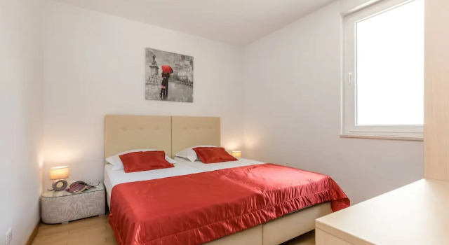 Blue Lake Luxury Accommodation