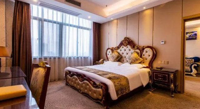 Люкс Superior Grammy Hotel (Nanning Xixiangtang Coach Station Metro Station)