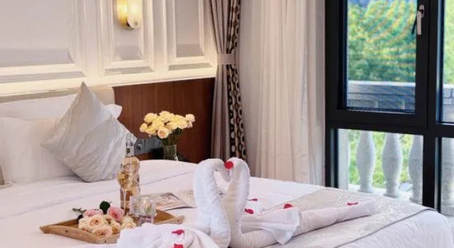 Люкс Kunming Xishanyin VILLA 11 Hotel (Dianchi Haigeng Dam Branch)
