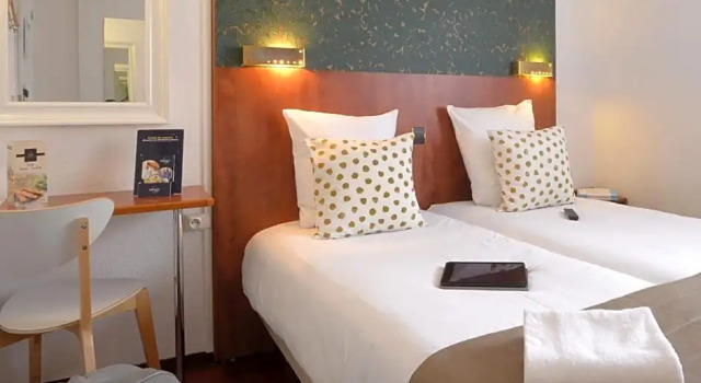 Номер Standard Hotel Arc-En-Ciel Colmar Contact Hotel