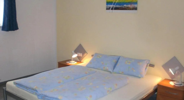 Haus Riedmüller Alexandra, Rezerwuj Hotel Hotele w Tyrol z parkingiem, Parking