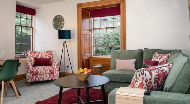 Watermouth Castle, Rhododendron Apartment, Varaa Huoneisto Asunnot kohteessa Merseyside, Huoneisto