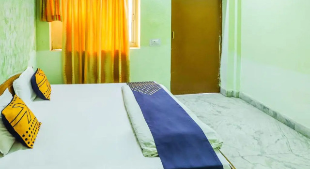 Трёхместный номер Standard SPOT ON 66069 Nanki Palace