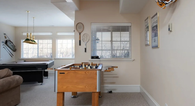 Коттедж Family Getaway~hot Tub, Ice Castles & Tubing Hs 5 Bedroom Home by RedAwning