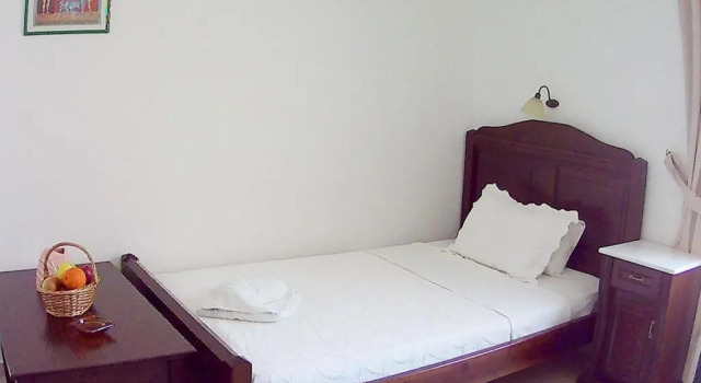 Eleni Apts, Забронировать Отель Фаистос 