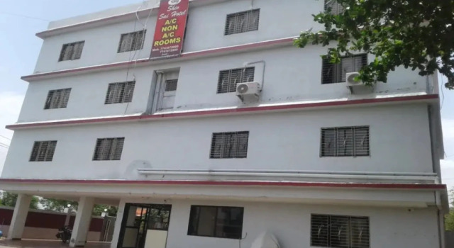Hotel Shiv Sai, Забронировать Отель Ширди штат Махараштра, рядом с Железнодорожный вокзал Сайнагар